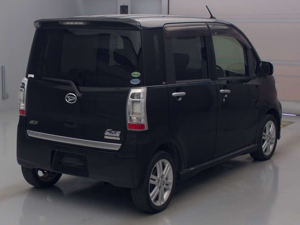 DAIHATSU TANTO EXE