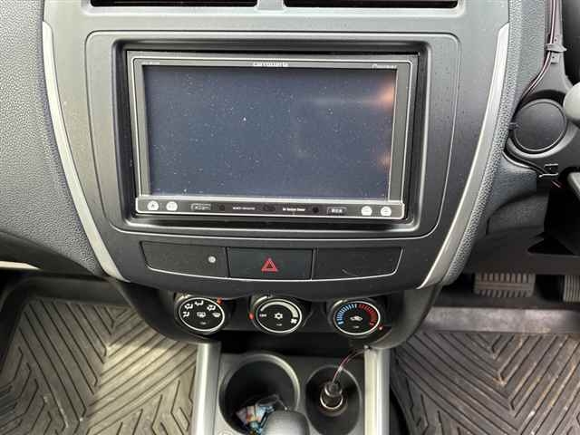 MITSUBISHI RVR
