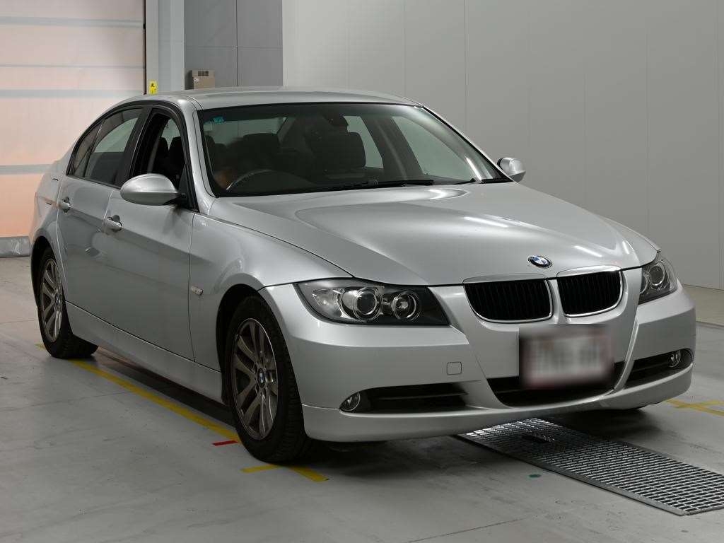 BMW 3-SERIES