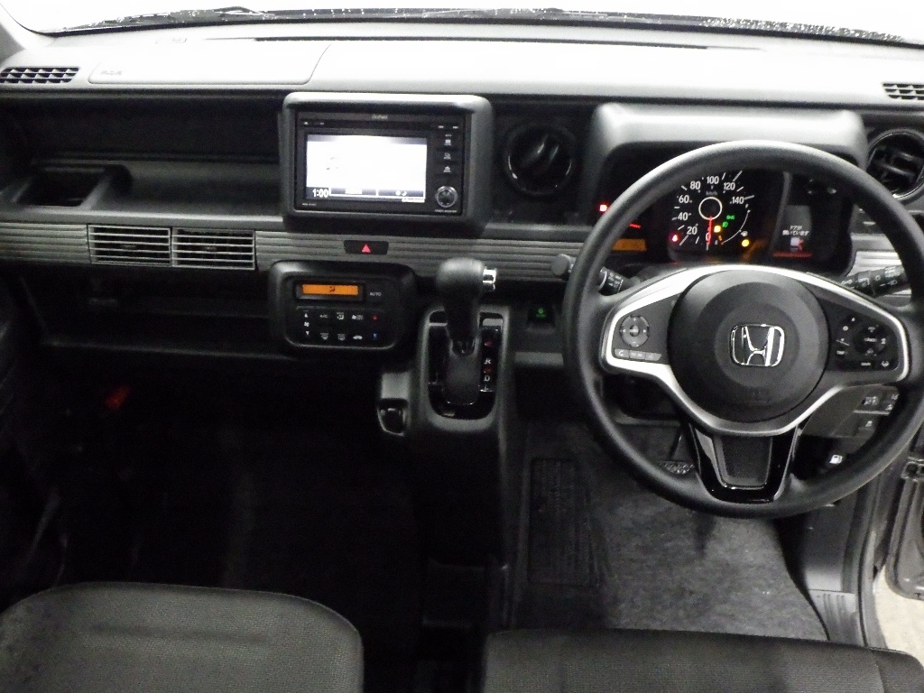 HONDA N-VAN