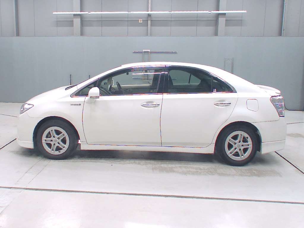 TOYOTA SAI