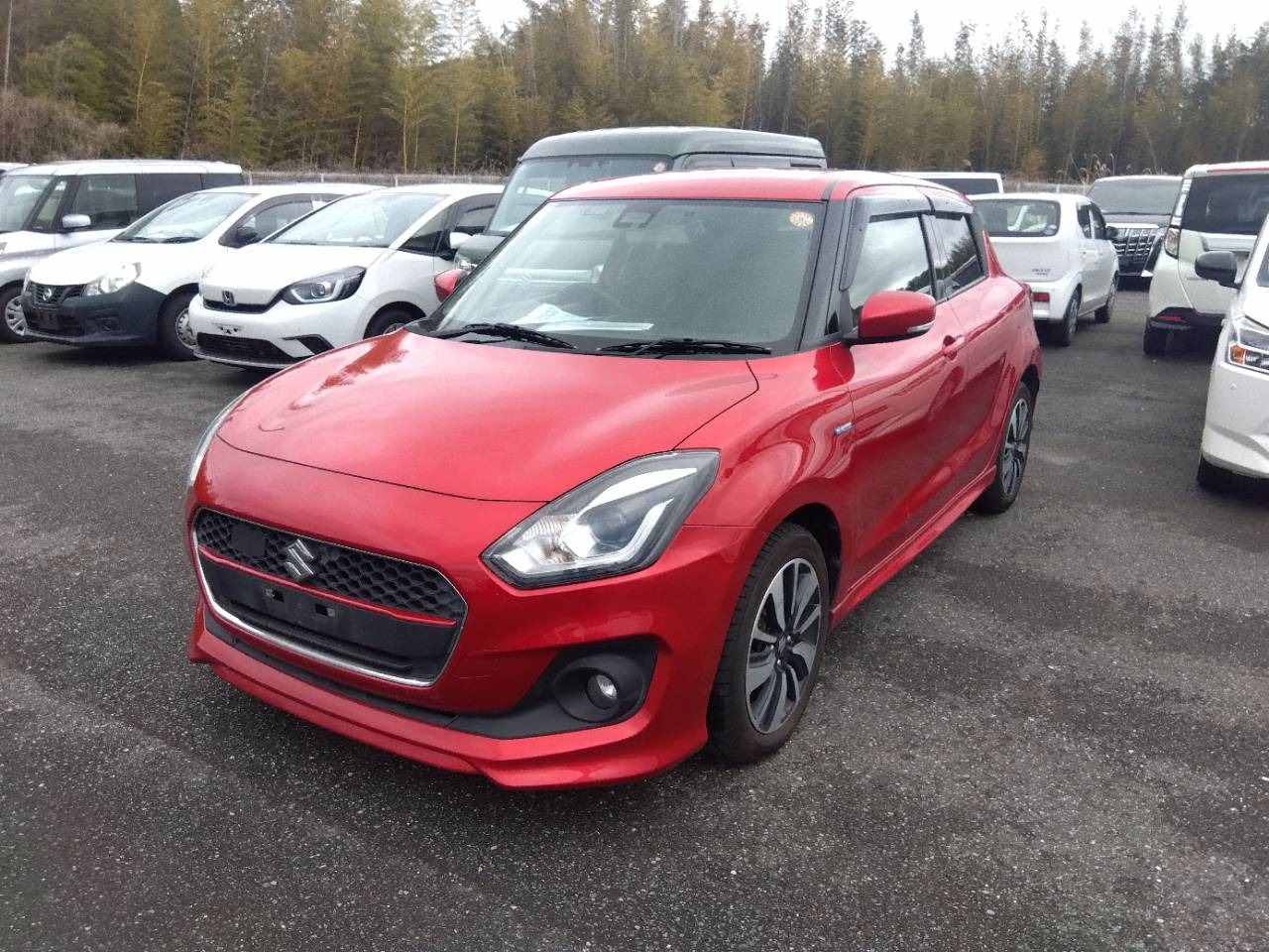 SUZUKI SWIFT