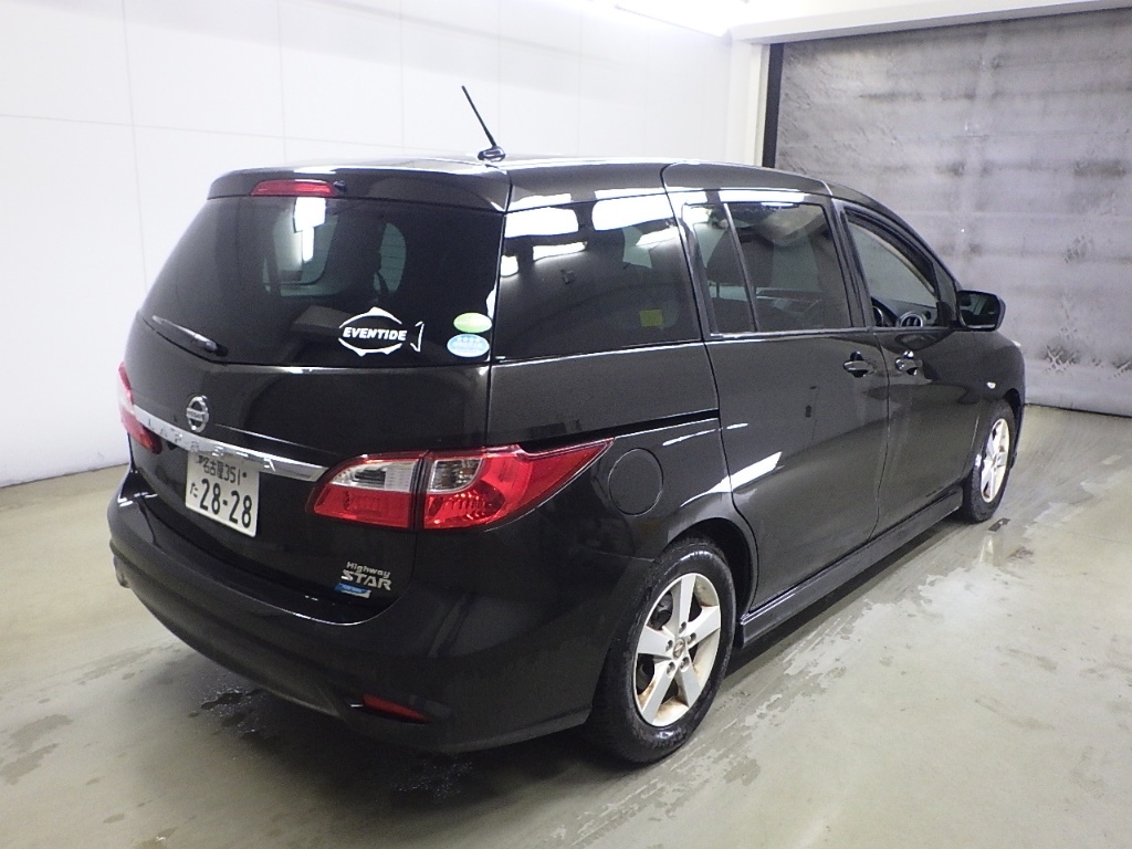 NISSAN LAFESTA