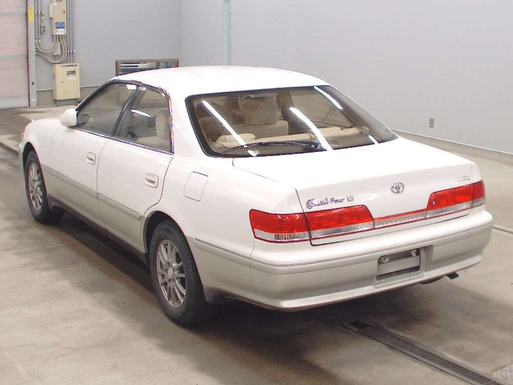 TOYOTA MARK II