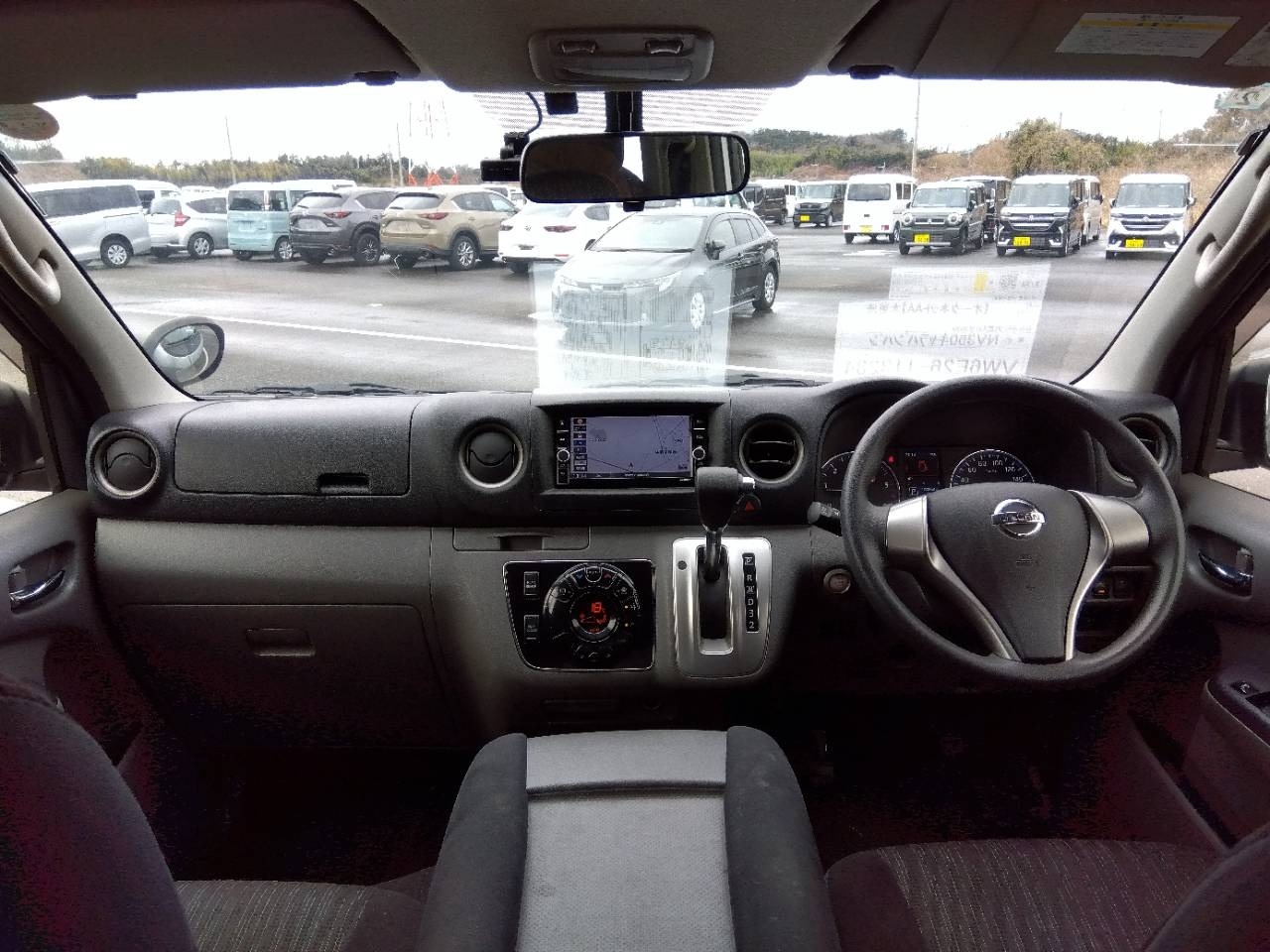 NISSAN NV350 CARAVAN