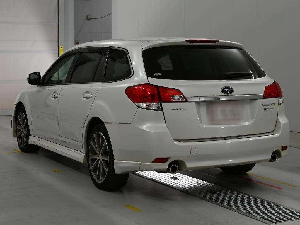 SUBARU LEGACY
