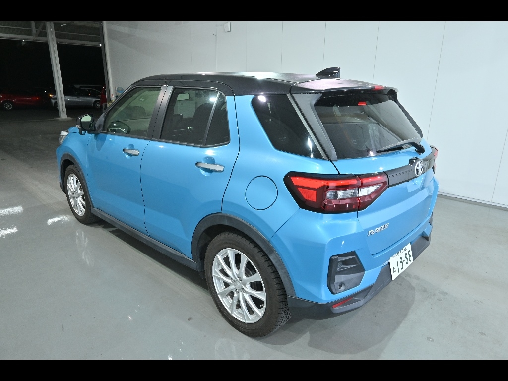 TOYOTA RAIZE