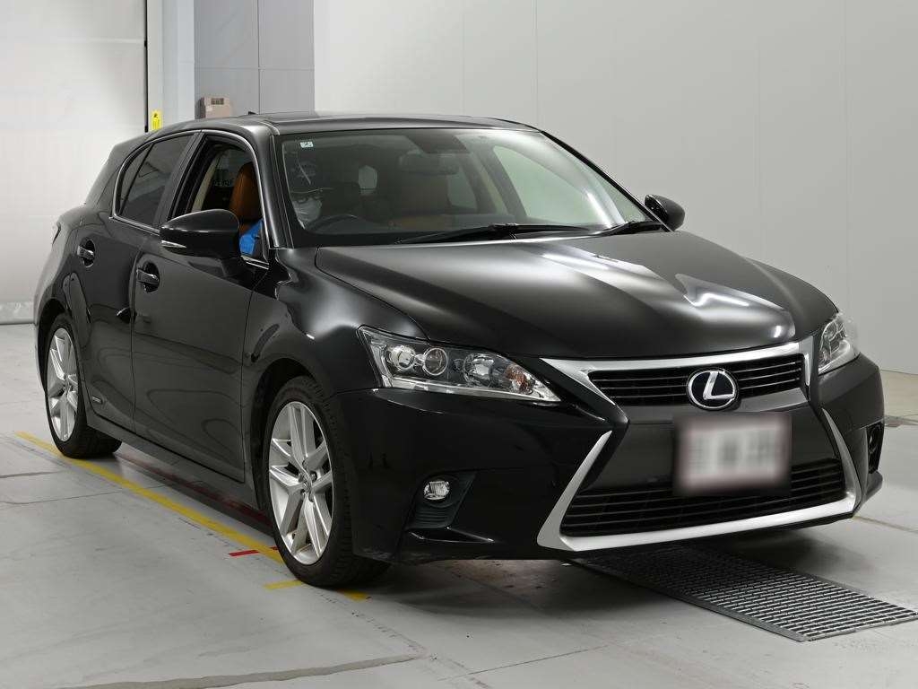 LEXUS CT200H