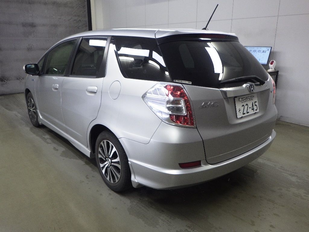 HONDA FIT SHUTTLE