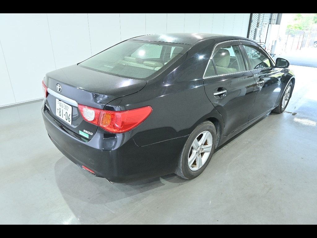TOYOTA MARK X