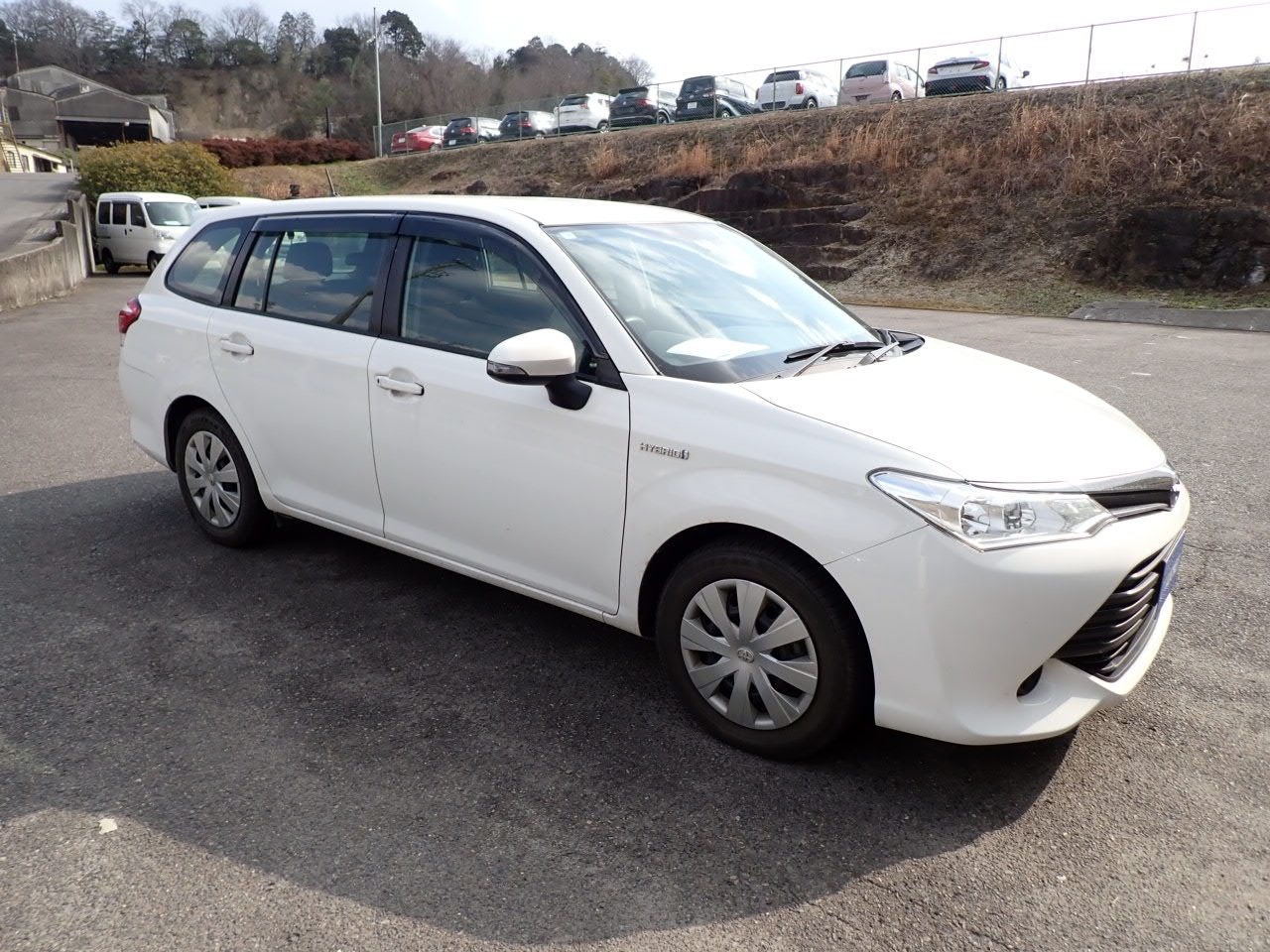 TOYOTA COROLLA FIELDER