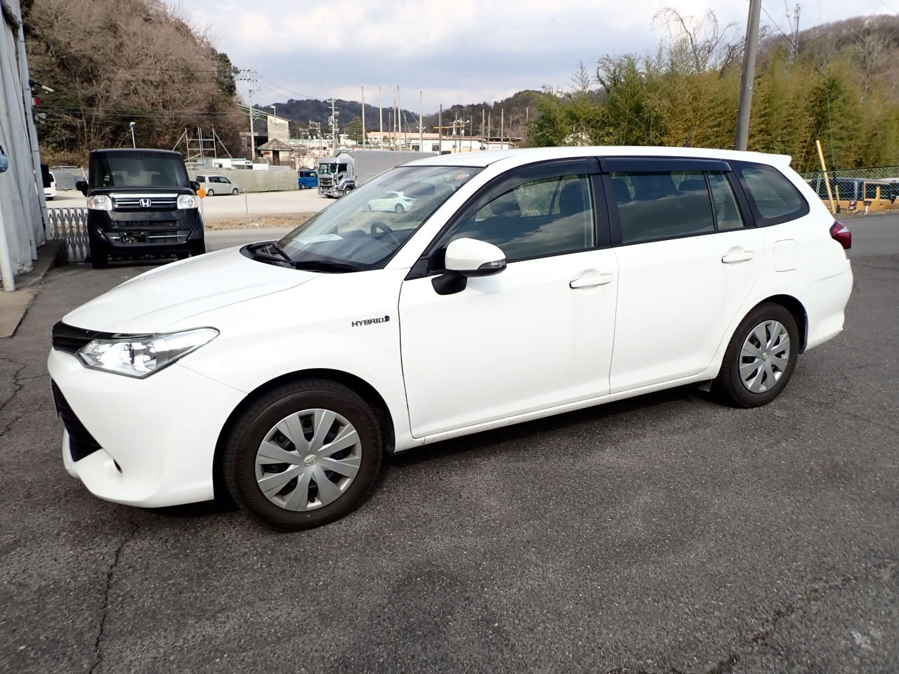 TOYOTA COROLLA FIELDER
