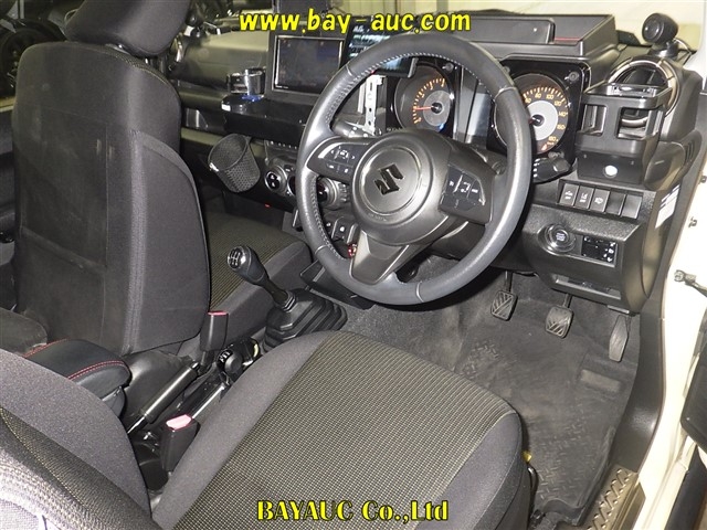 SUZUKI JIMNY SIERRA