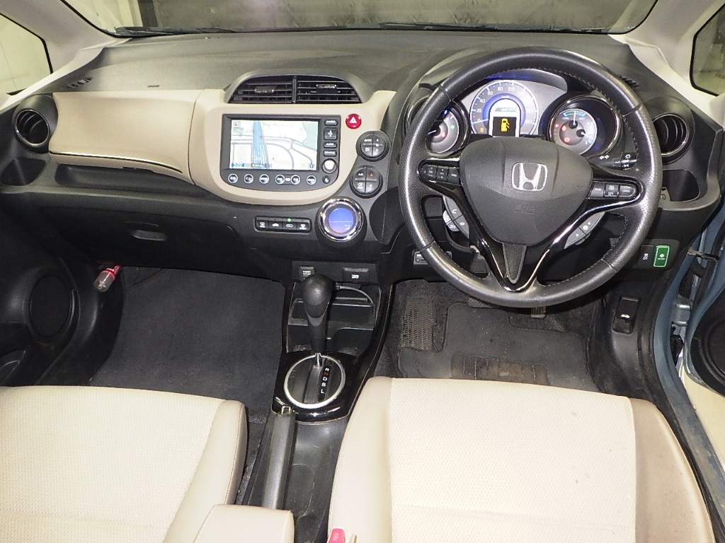 HONDA FIT SHUTTLE