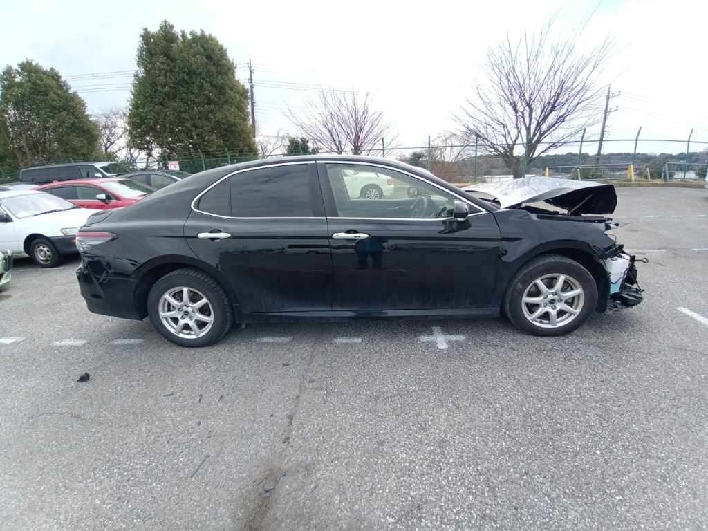 TOYOTA CAMRY