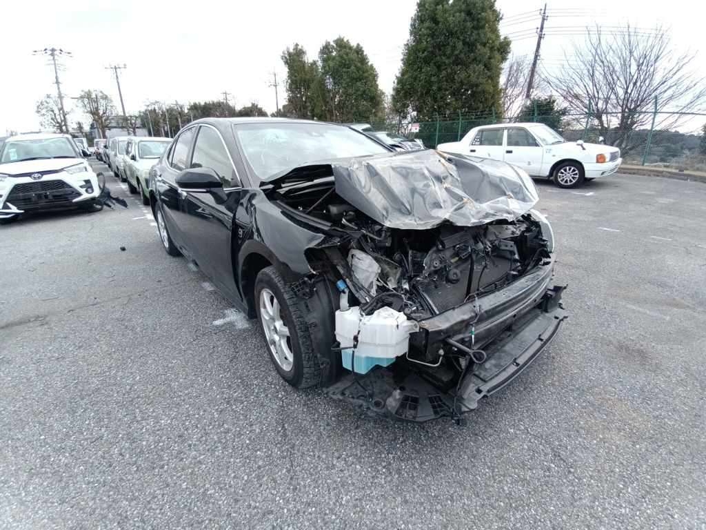 TOYOTA CAMRY