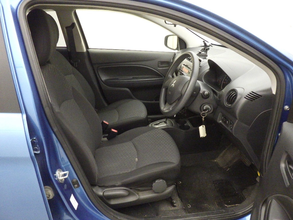 MITSUBISHI MIRAGE