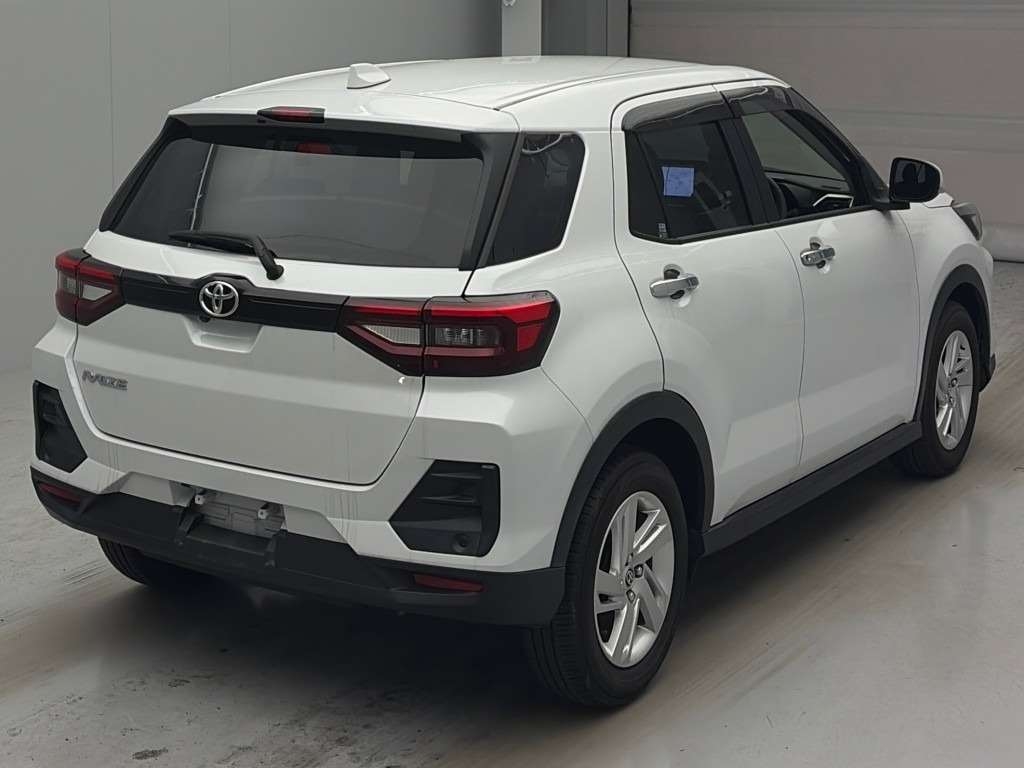 TOYOTA RAIZE