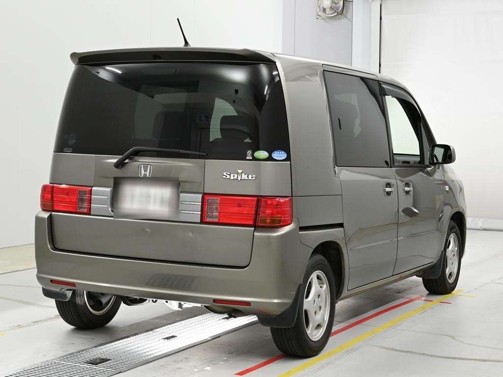 HONDA MOBILIO SPIKE