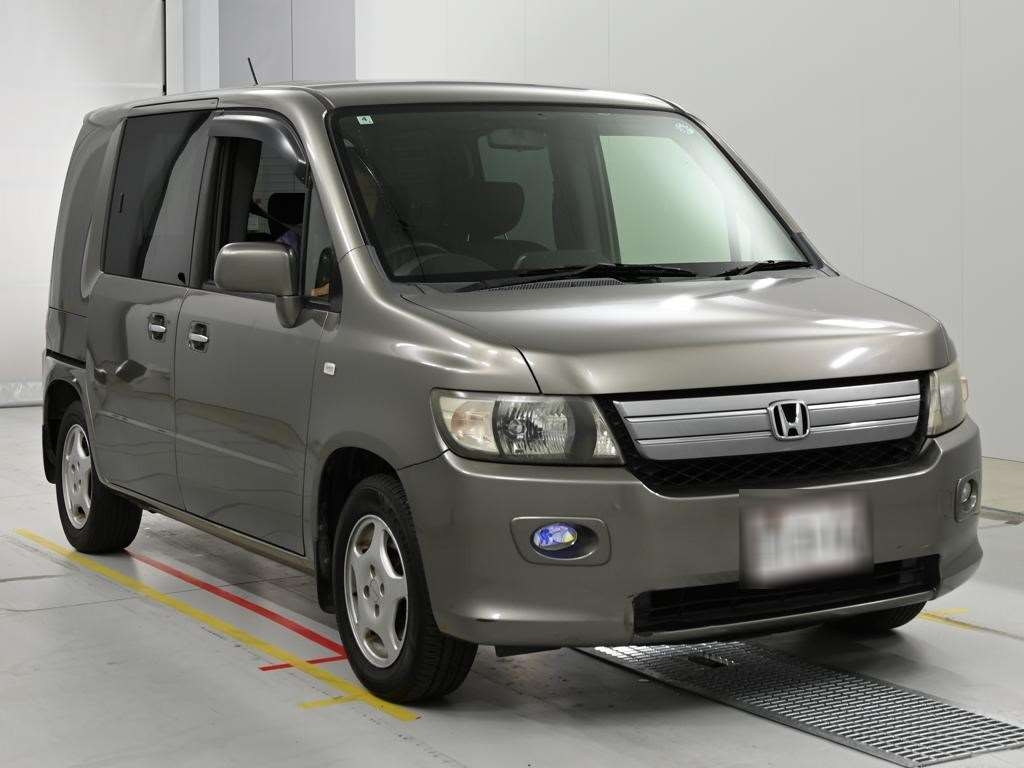 HONDA MOBILIO SPIKE