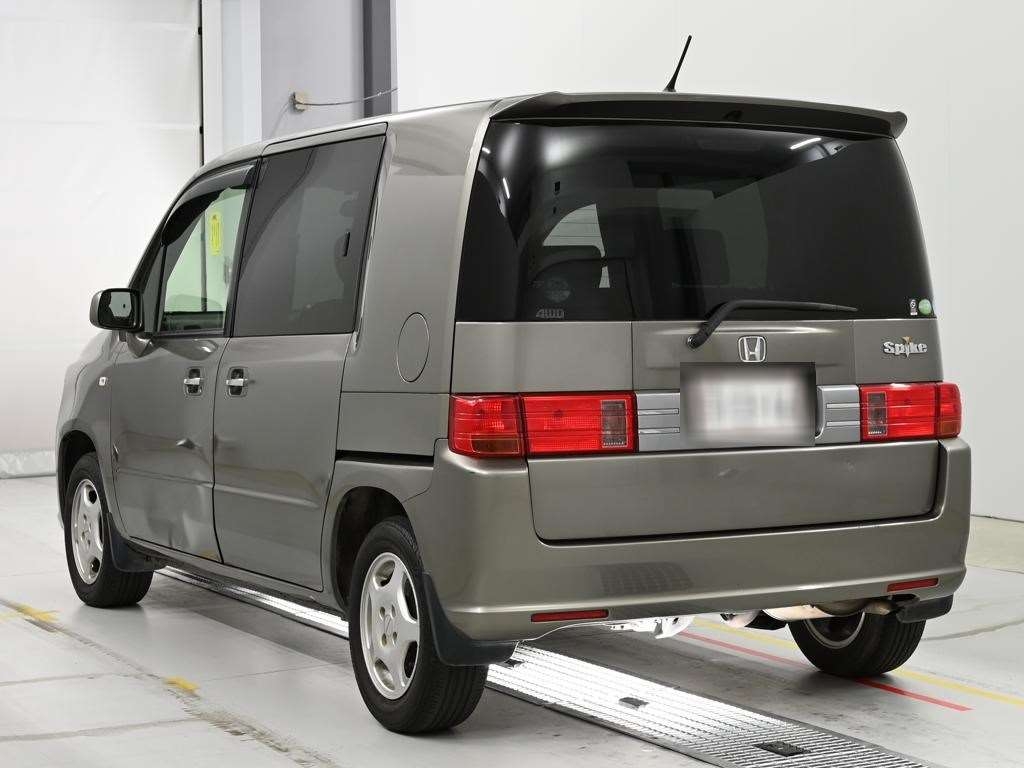 HONDA MOBILIO SPIKE