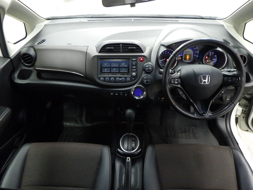 HONDA FIT SHUTTLE