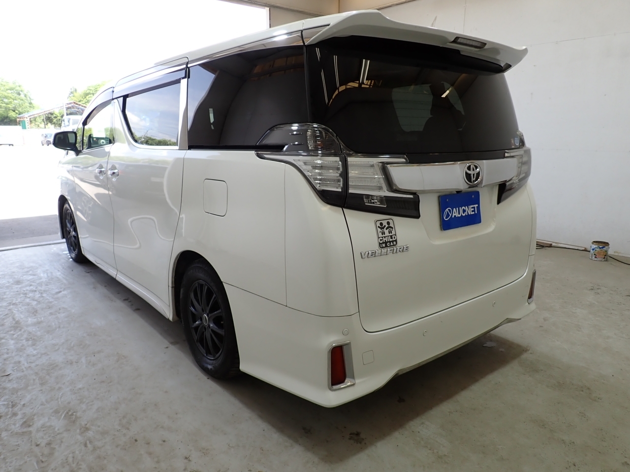 TOYOTA VELLFIRE