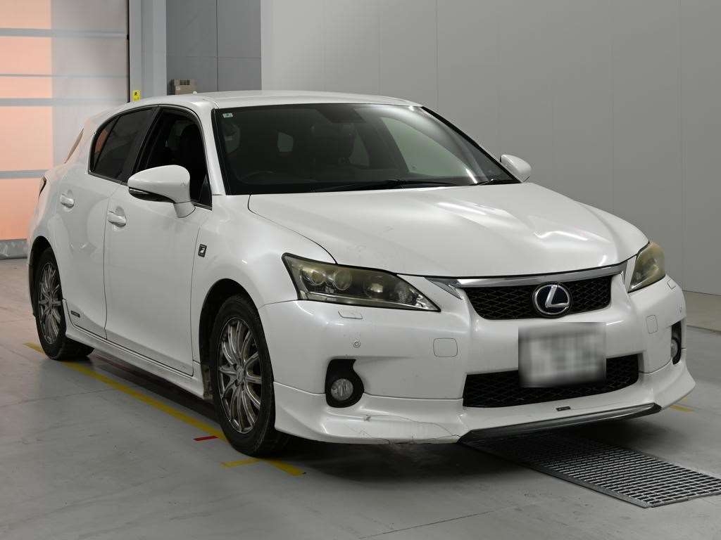 LEXUS CT200H