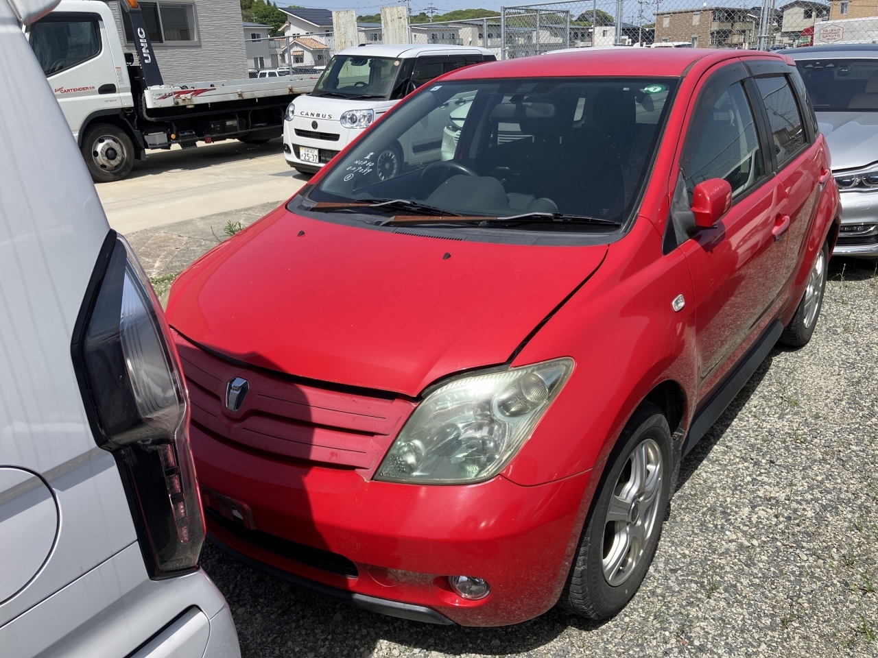 TOYOTA IST
