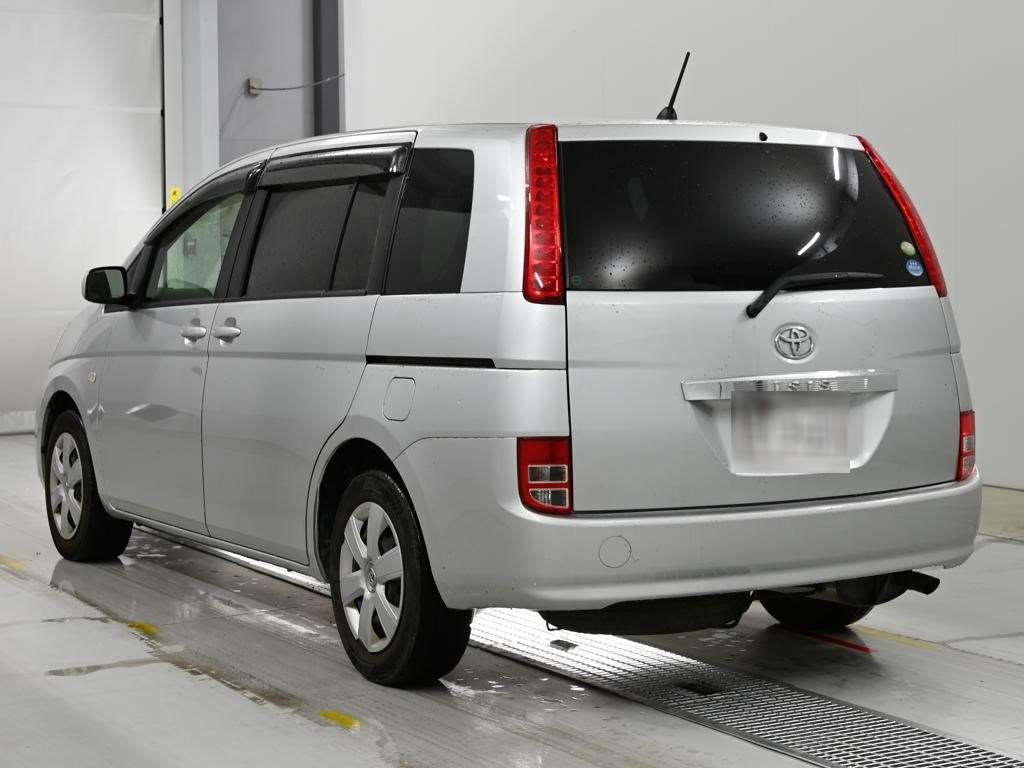TOYOTA ISIS