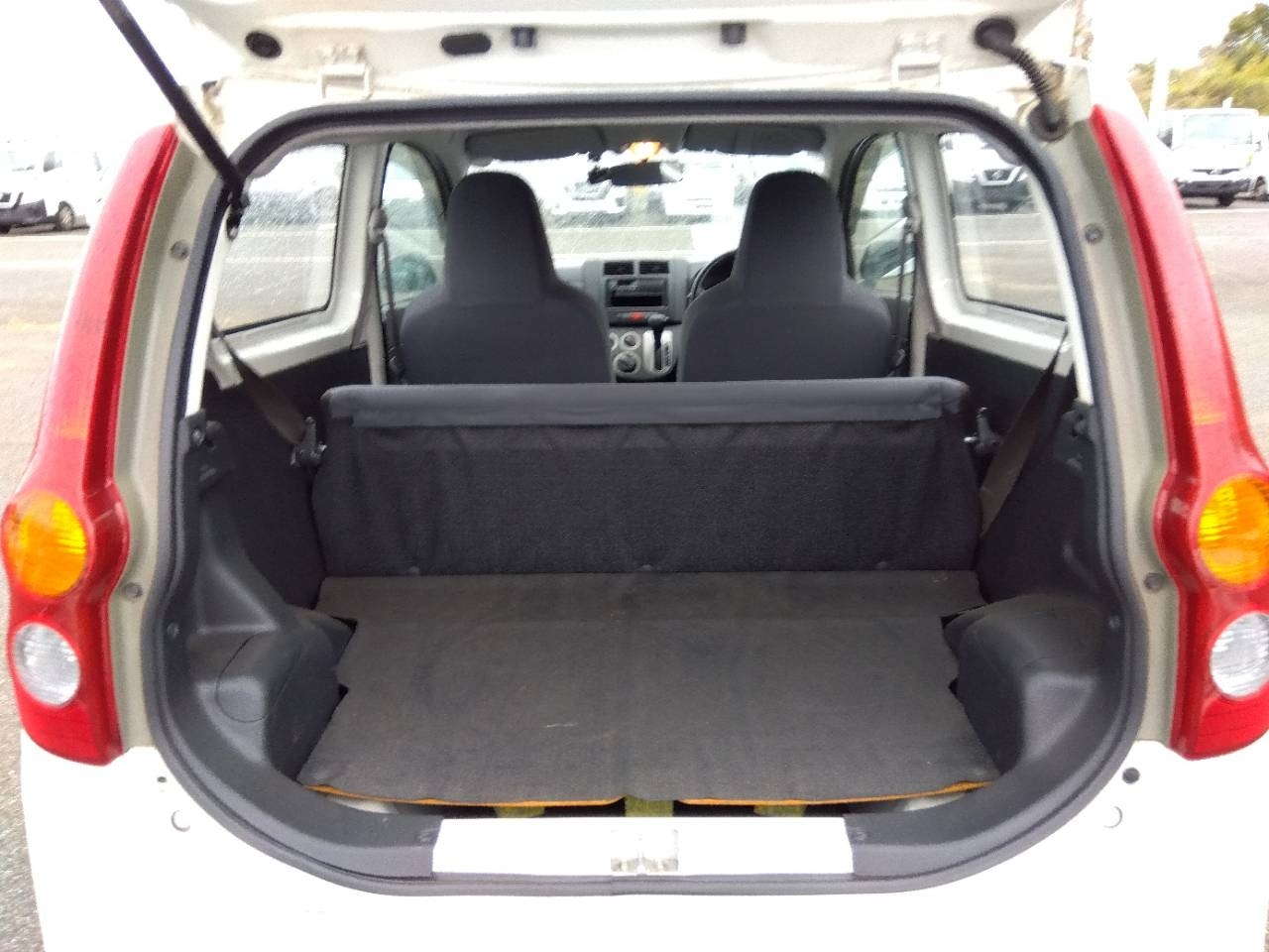 DAIHATSU MIRA