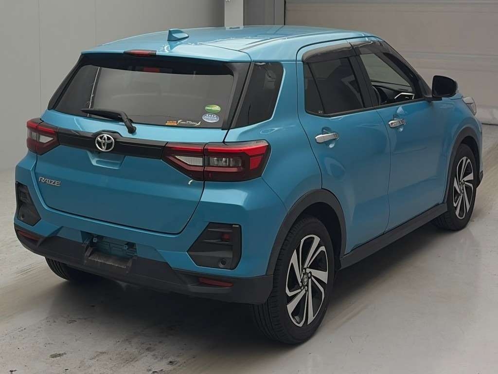 TOYOTA RAIZE