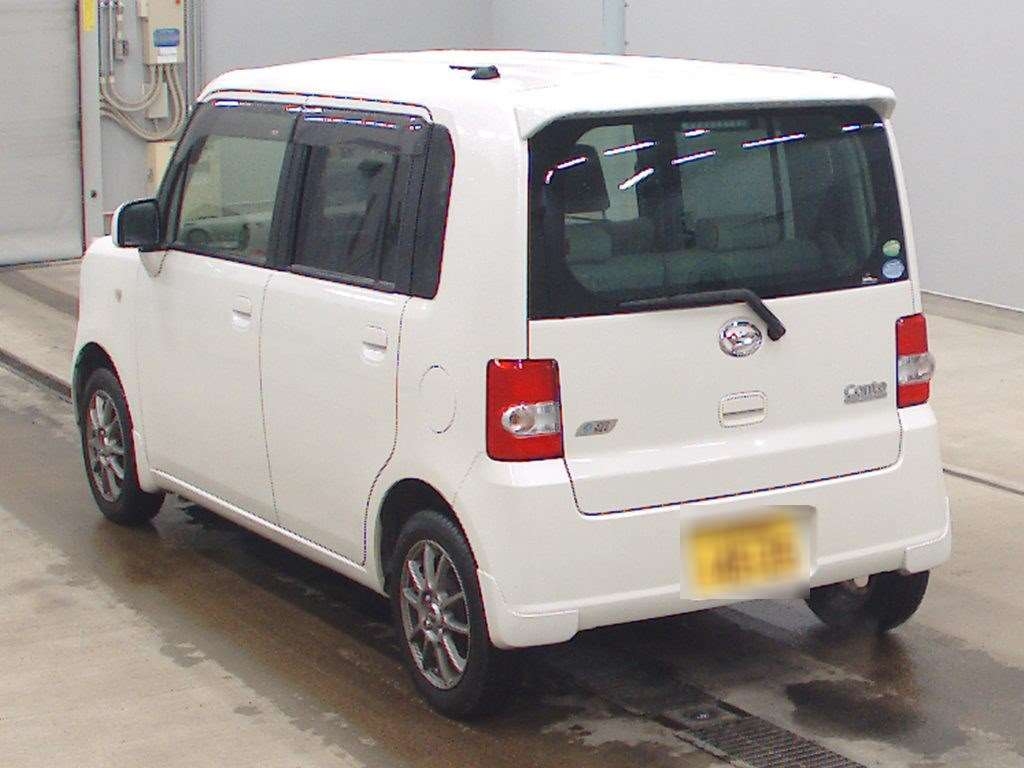 DAIHATSU MOVE CONTE