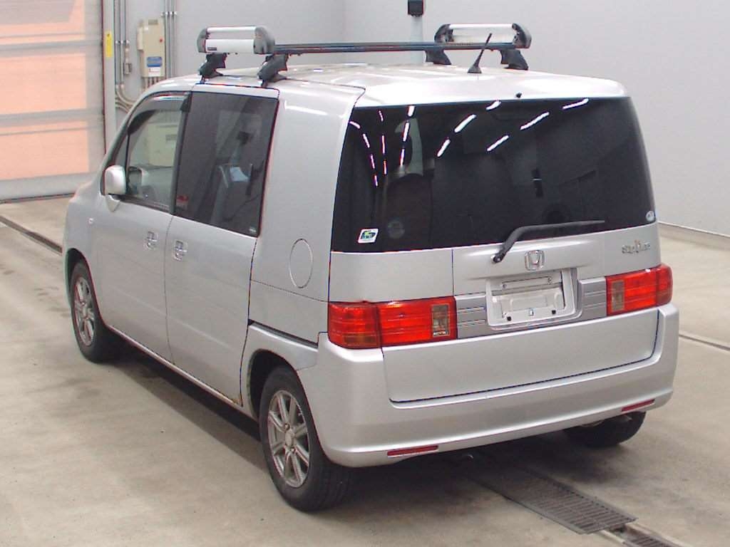 HONDA MOBILIO SPIKE