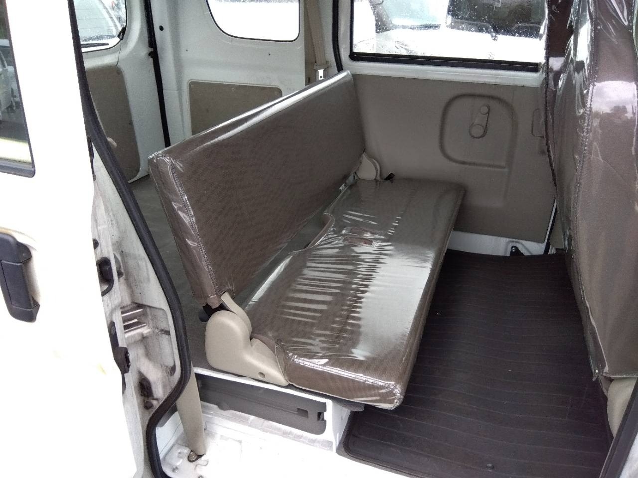 MITSUBISHI MINICAB