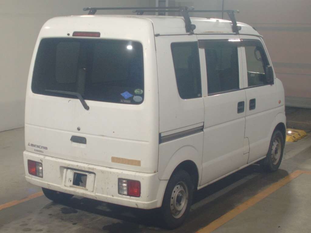 MITSUBISHI MINICAB