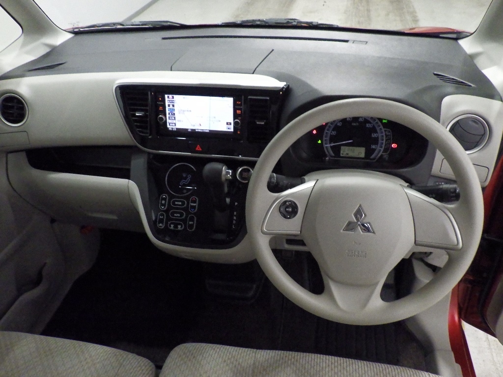 MITSUBISHI EK SPACE