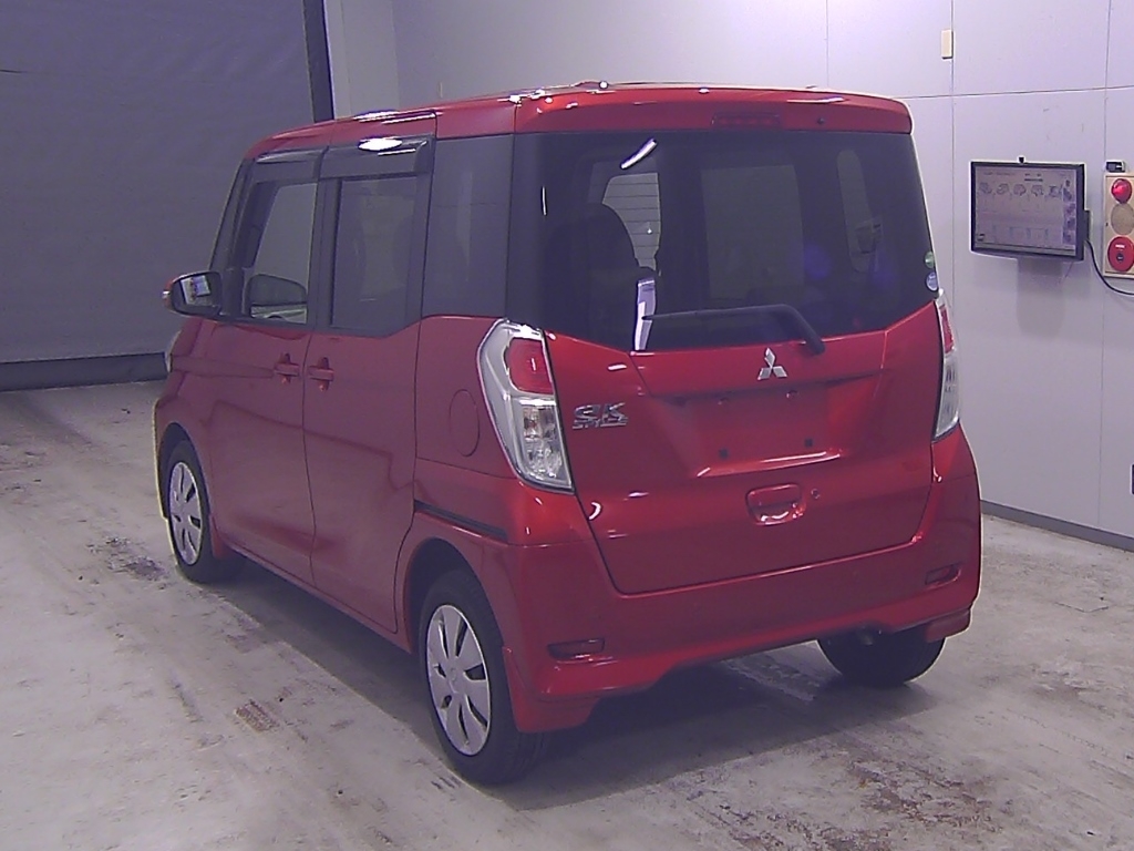 MITSUBISHI EK SPACE