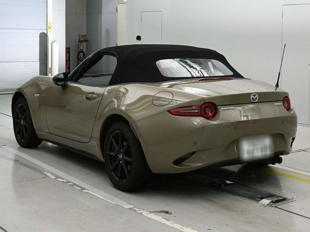MAZDA ROADSTER