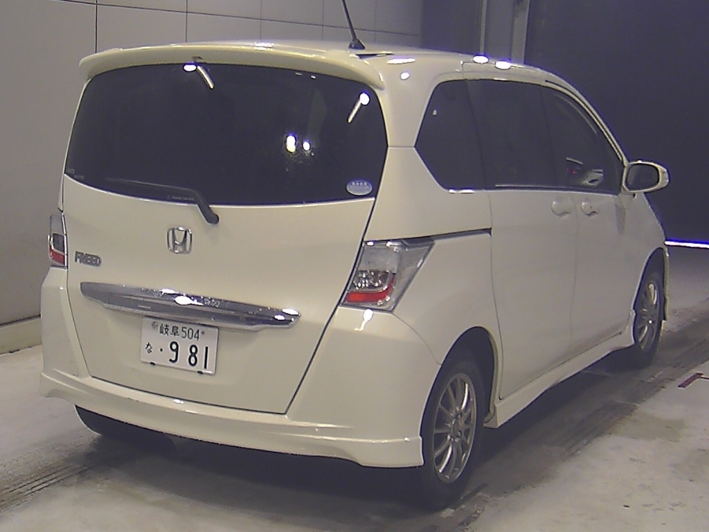 HONDA FREED
