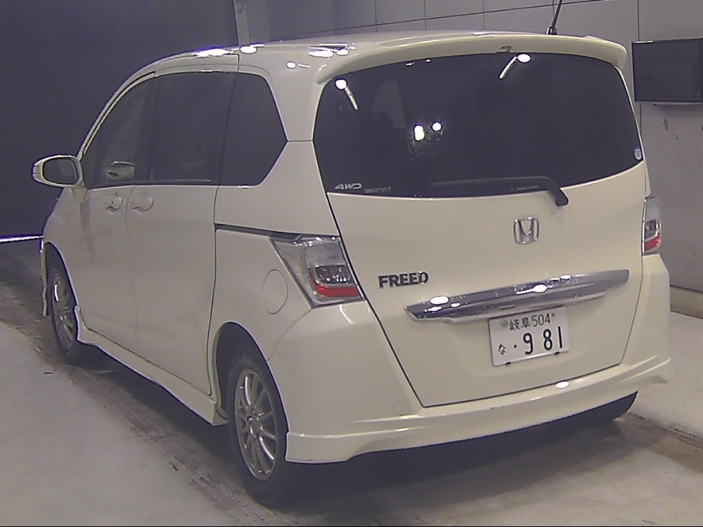 HONDA FREED