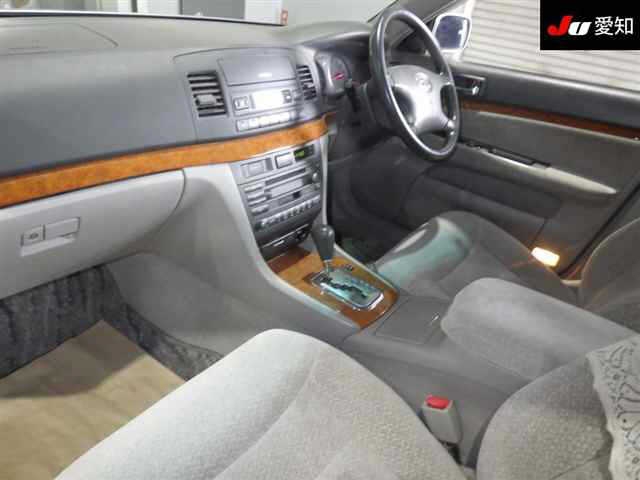 TOYOTA MARK II