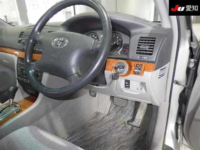 TOYOTA MARK II