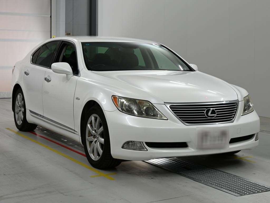 LEXUS LS460