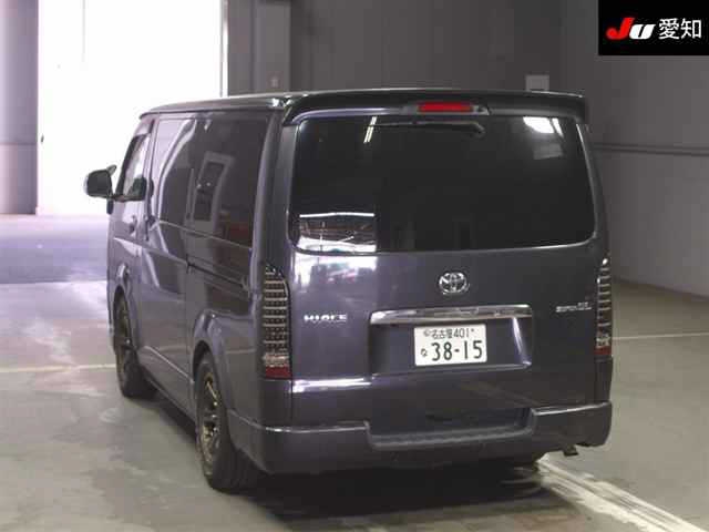 TOYOTA REGIUS ACE