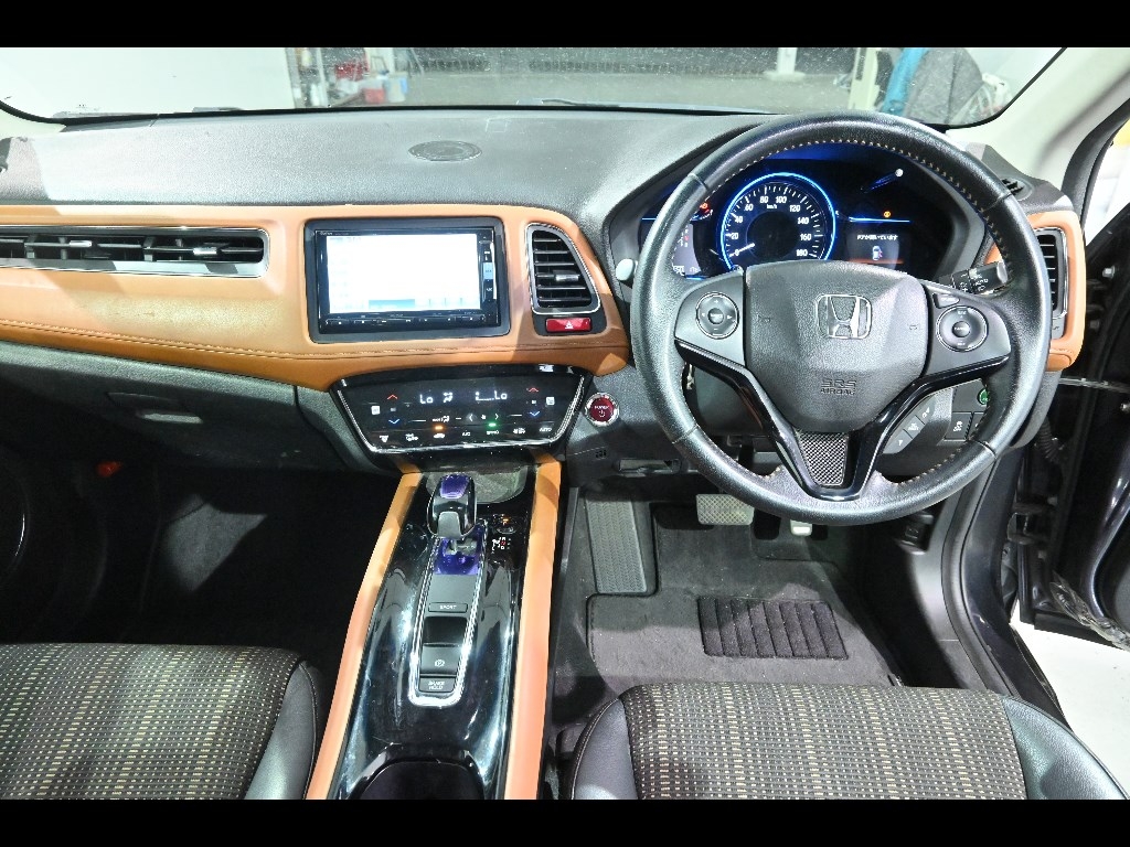HONDA VEZEL