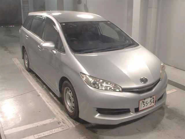 TOYOTA WISH