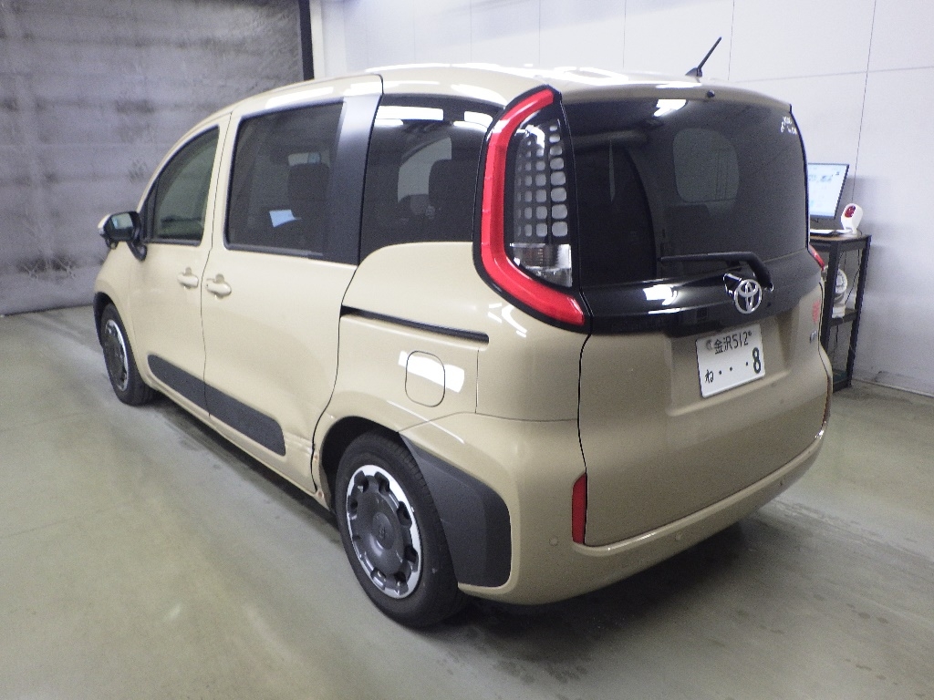 TOYOTA SIENTA