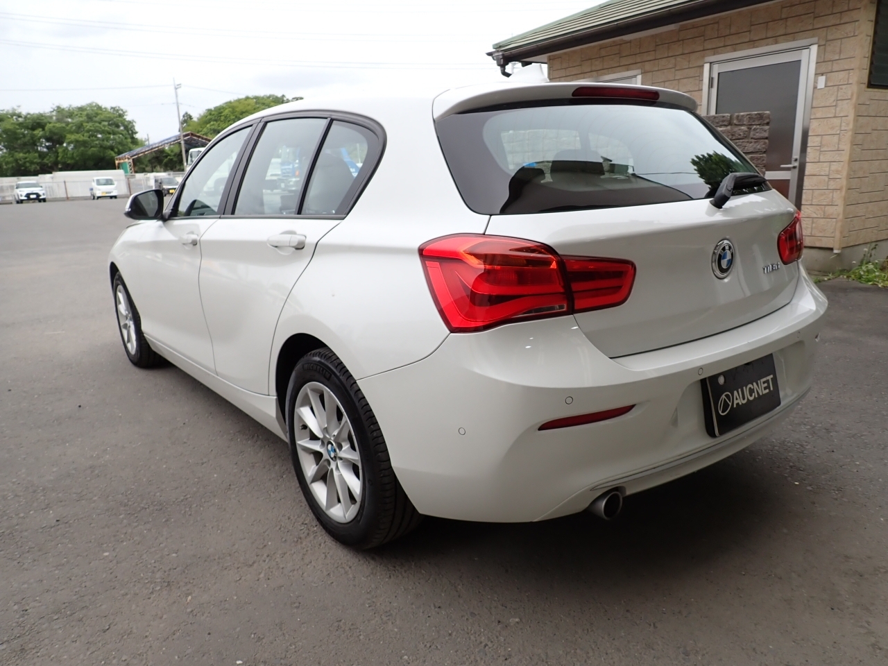 BMW 1-SERIES