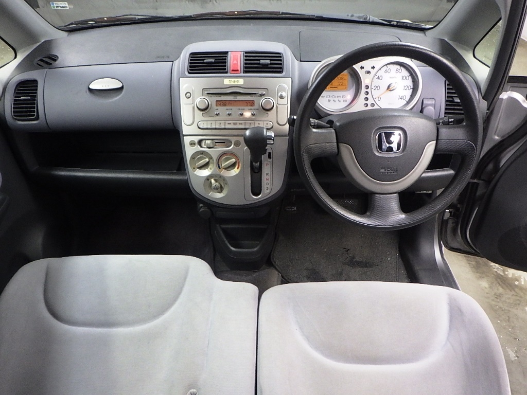 HONDA LIFE